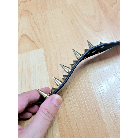 FREE W BUNDLE Spike studded faux leather cuff bracelet - Picture 2 of 4